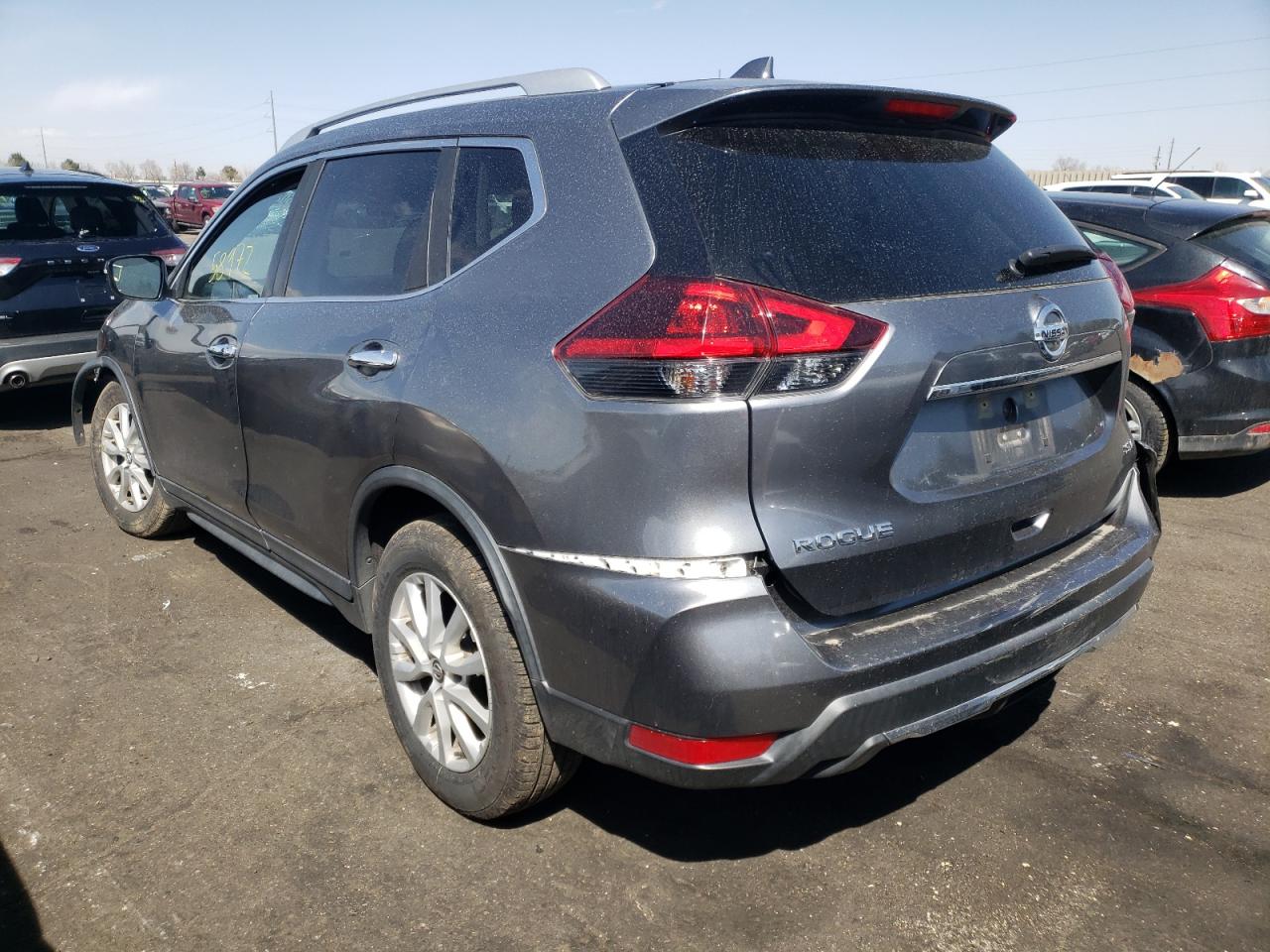 Photo 3 from auction – 2018 NISSAN ROGUE S with VIN KNMAT2MT4JP516995