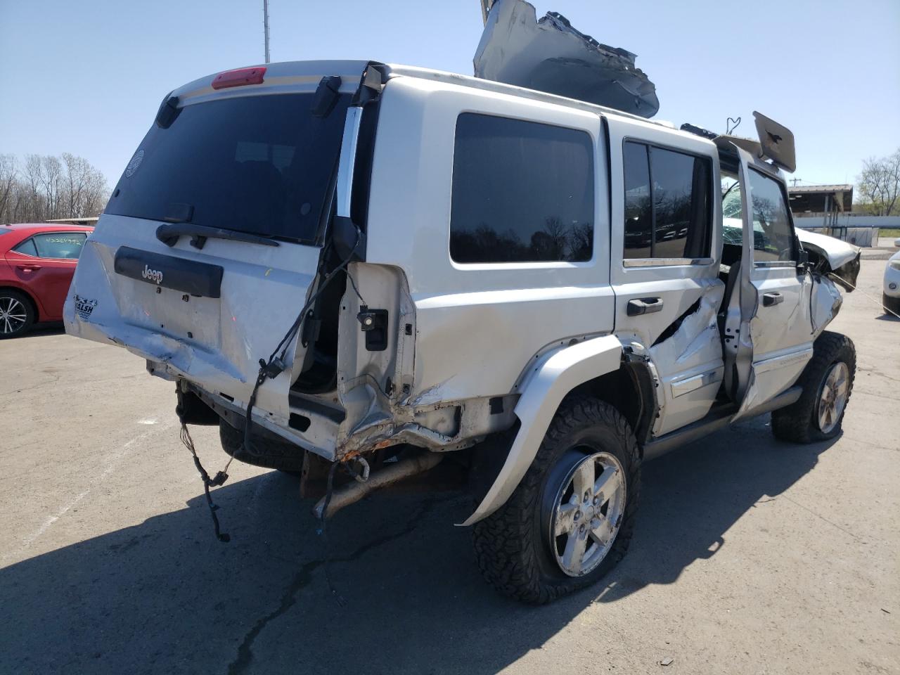 Photo 4 from auction – 2006 JEEP COMMANDER with VIN 1J8HG48K46C334186
