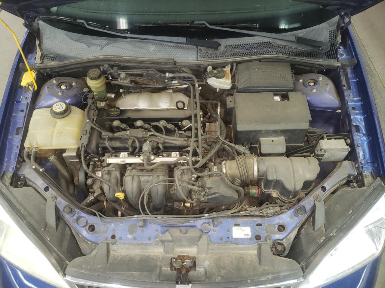 Photo 7 from auction – 2005 FORD FOCUS ZX5 with VIN 3FAFP37N35R138167