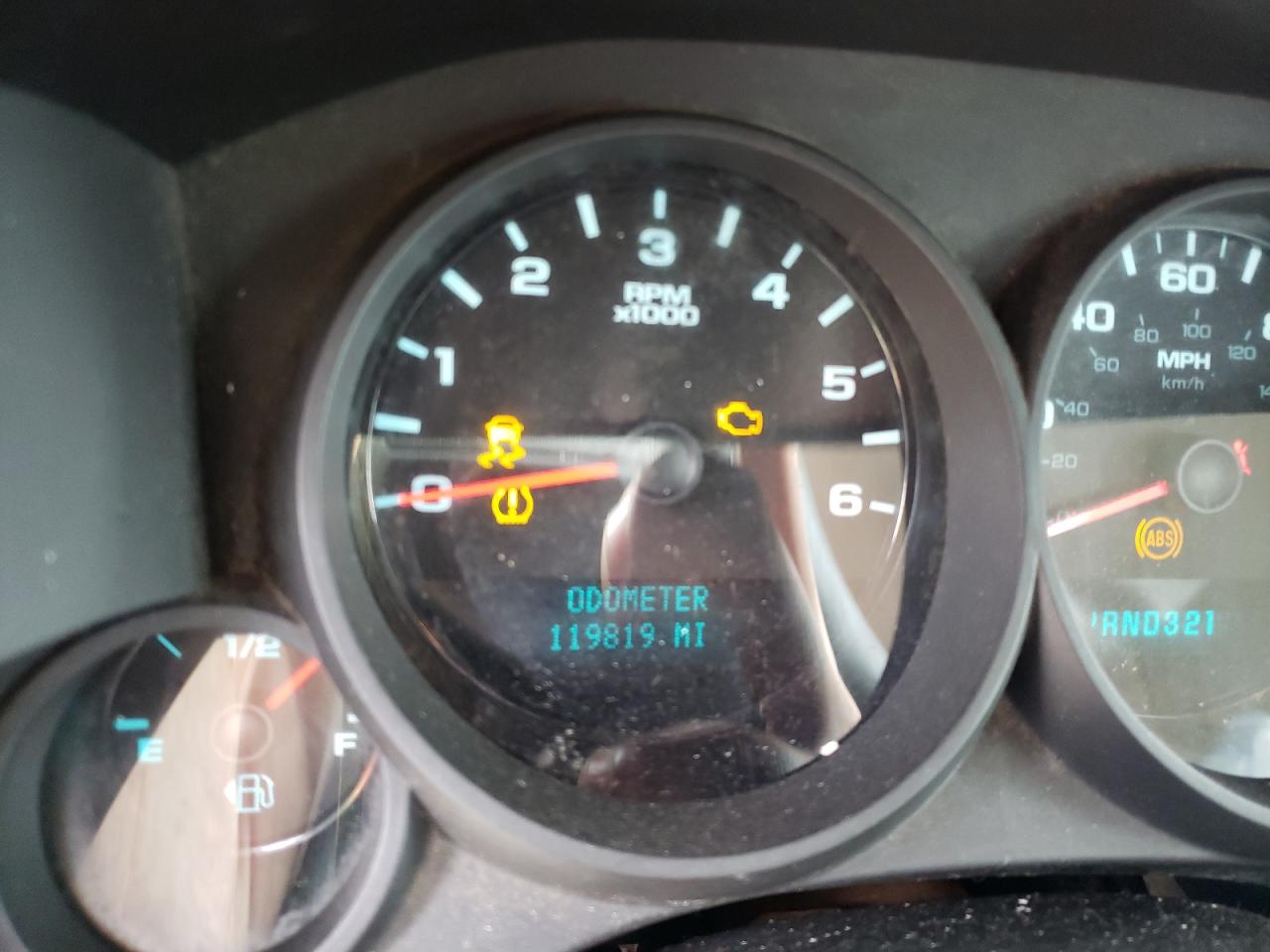 Photo 8 from auction – 2011 CHEVROLET SILVERADO with VIN 1GCNCPEA7BZ128662