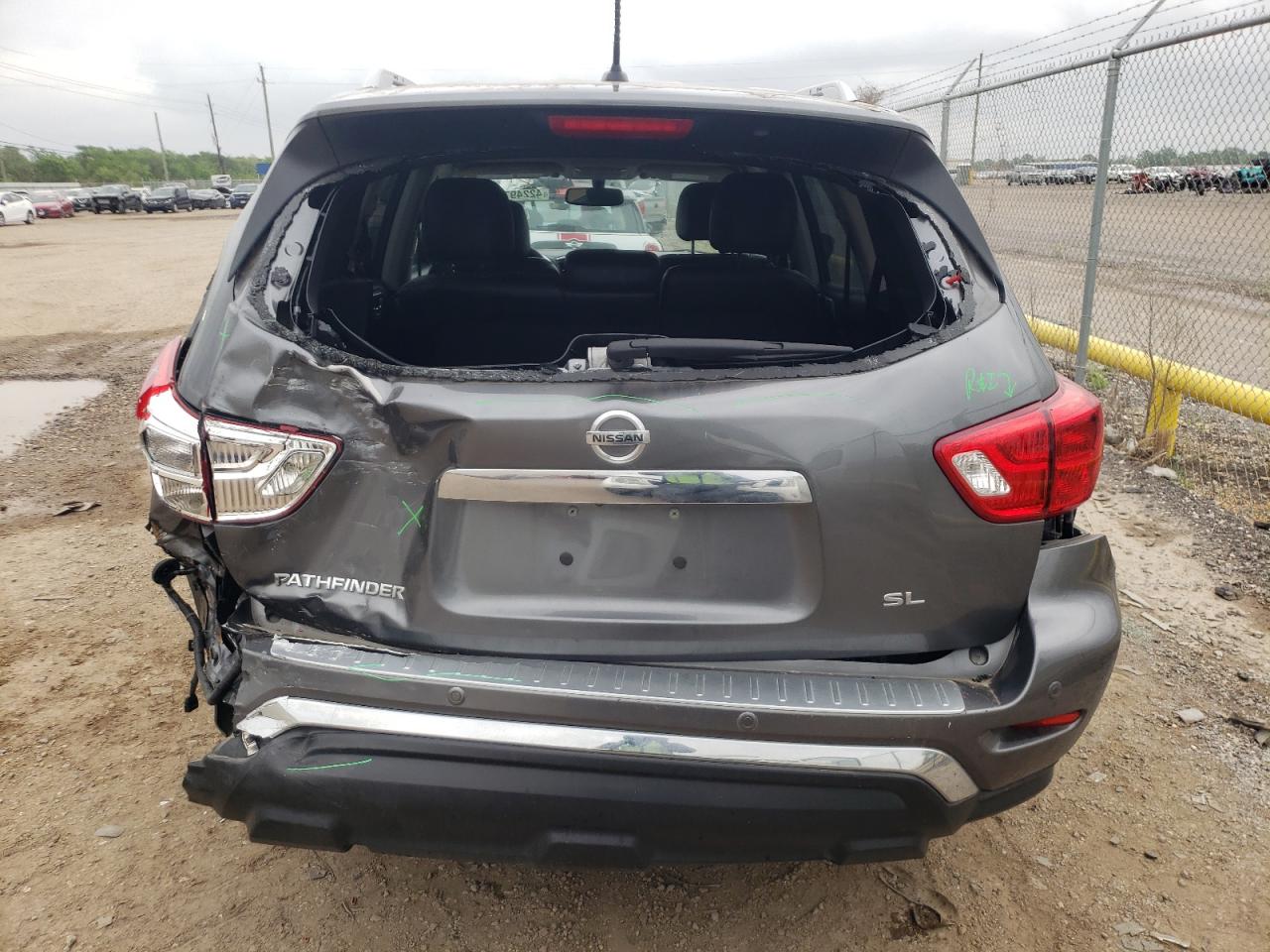 Photo 9 from auction – 2018 NISSAN PATHFINDER with VIN 5N1DR2MN2JC669603