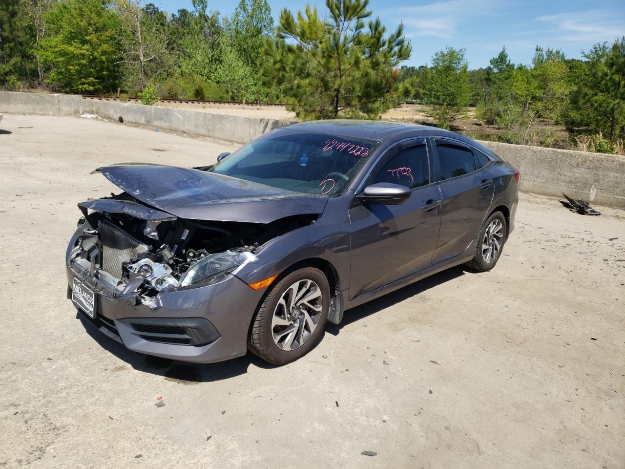 Photo 2 from auction – 2016 HONDA CIVIC EX with VIN 19XFC2F79GE232194