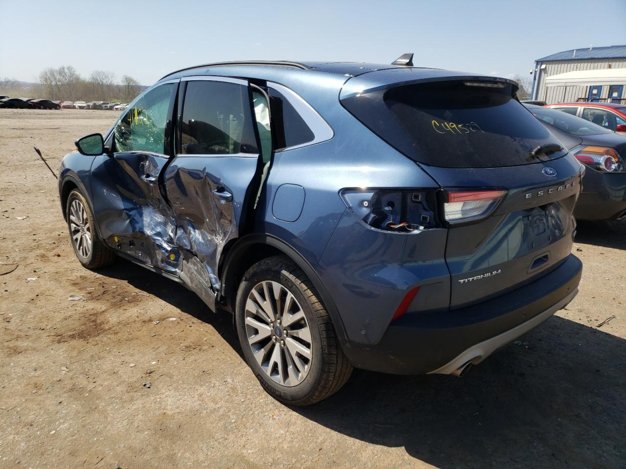 Photo 3 from auction – 2020 FORD ESCAPE TIT with VIN 1FMCU9DZ5LUC49529