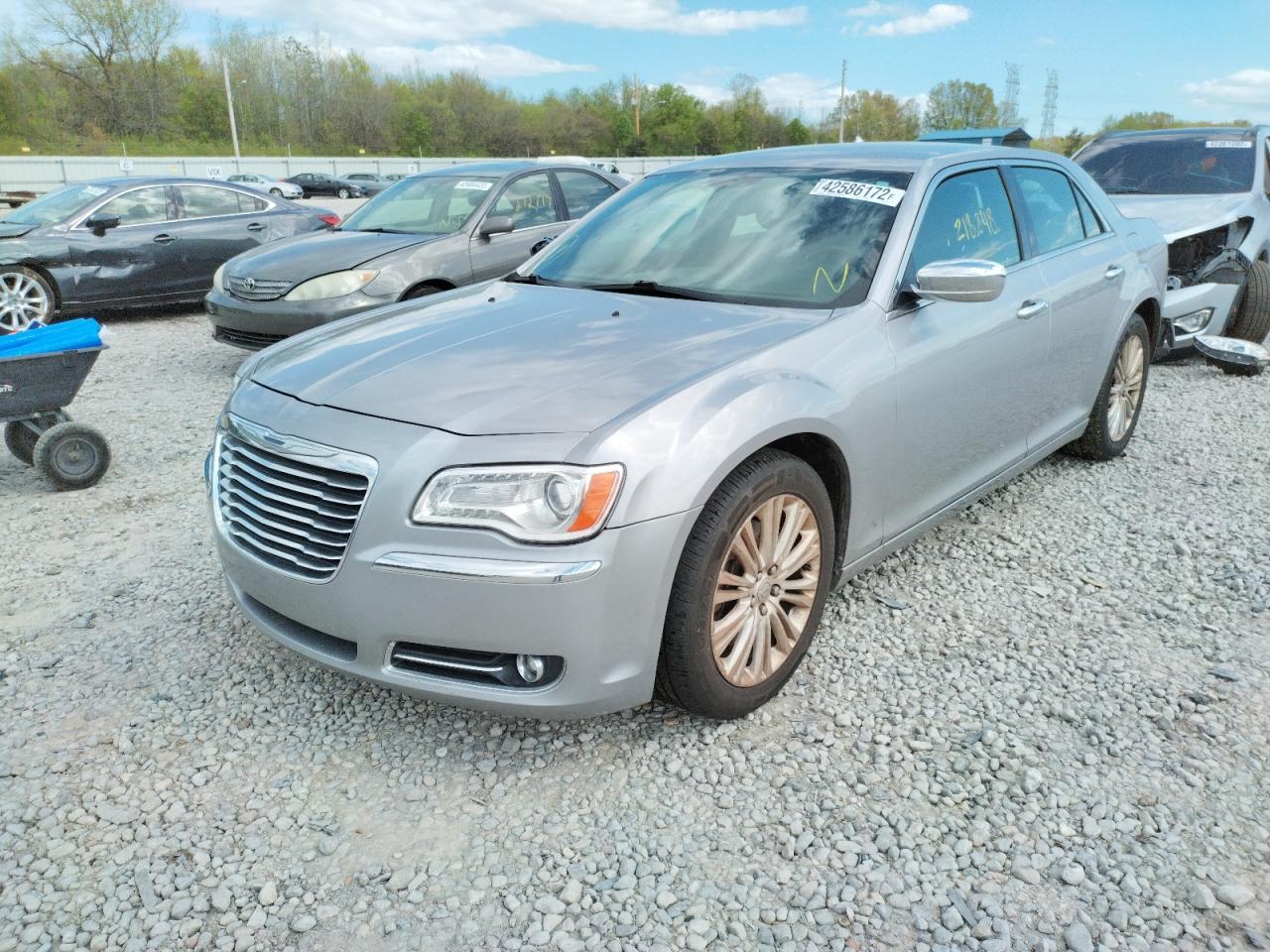 Photo 2 from auction – 2013 CHRYSLER 300C with VIN 2C3CCAKG6DH665480