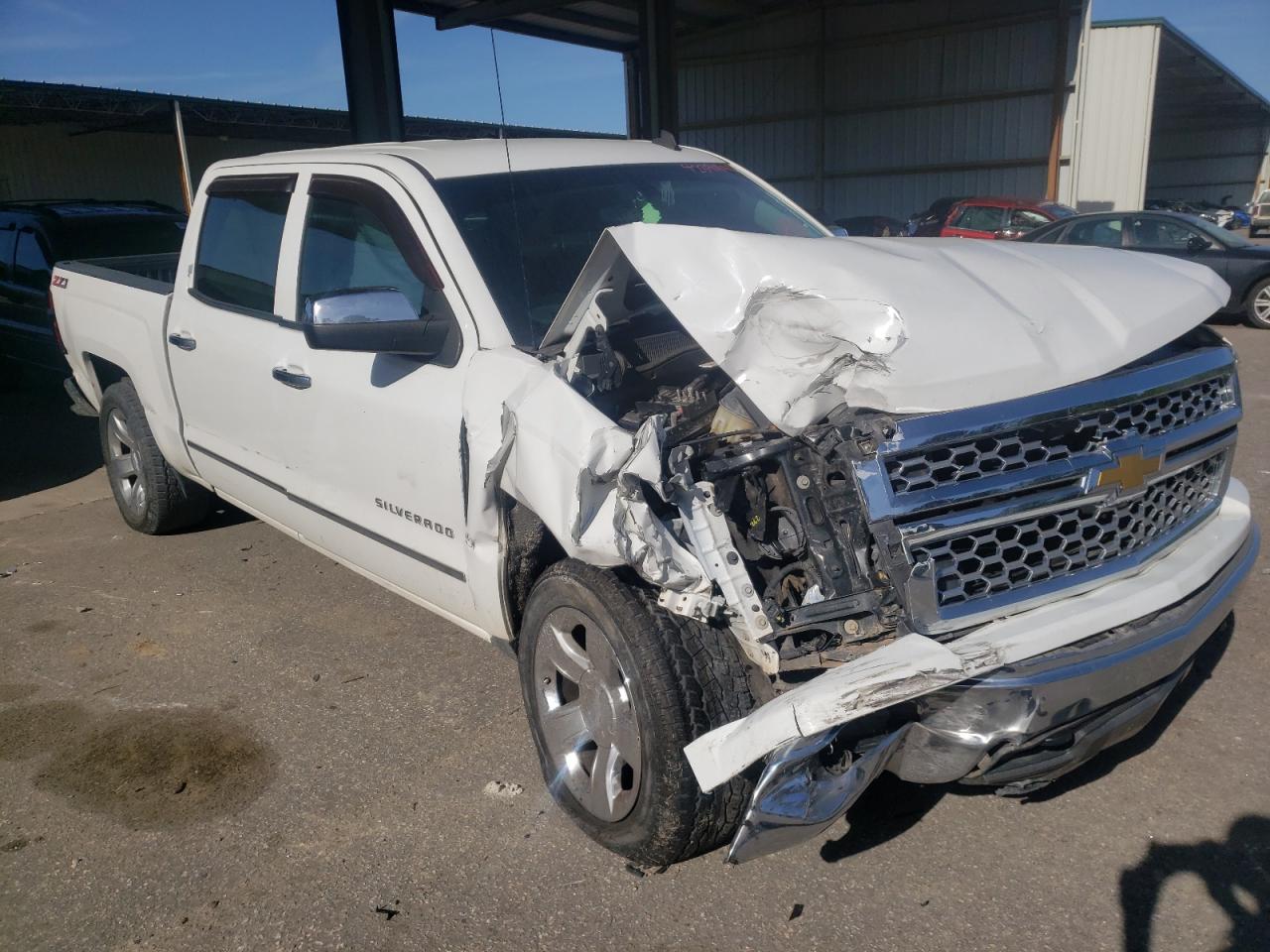 CHEVROLET SILVERADO 2014 with VIN 3GCUKREC1EG552631 - Photo from auction
