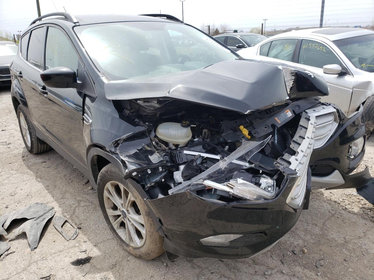 Photo 1 from auction – 2019 FORD ESCAPE SEL with VIN 1FMCU9HD6KUB17733