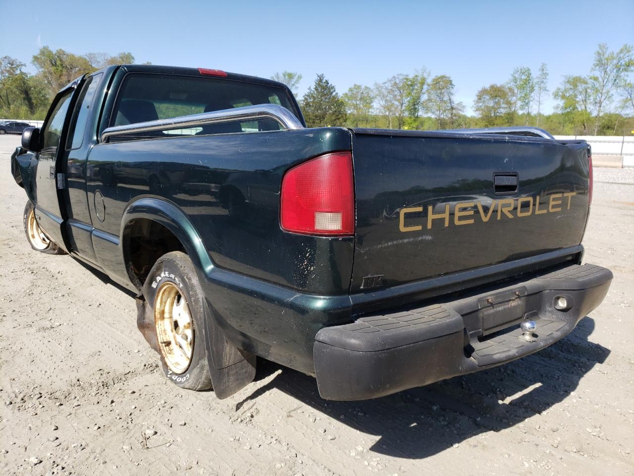 Photo 3 from auction – 2002 CHEVROLET S10 with VIN 1GCCS195028262665