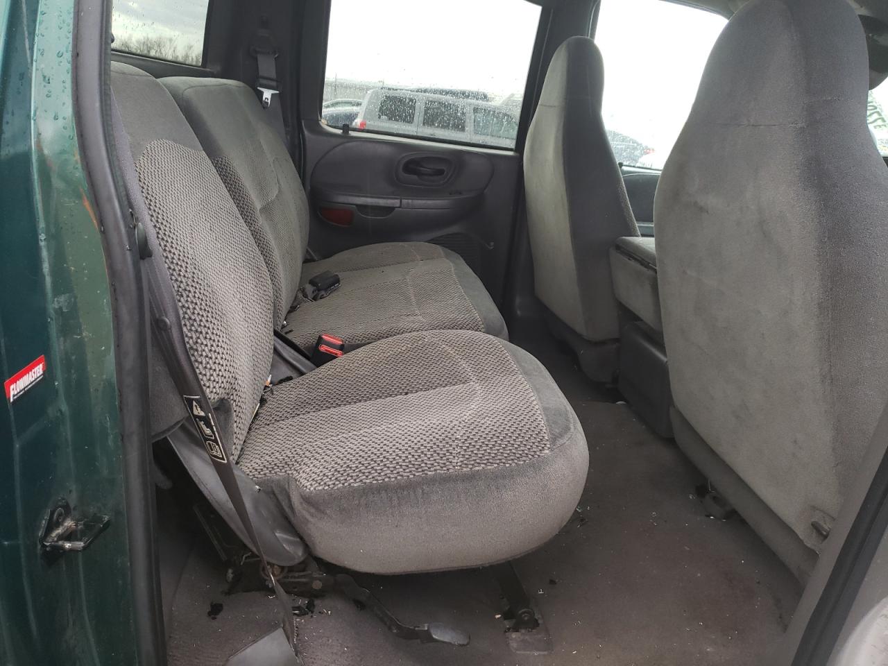 Photo 6 from auction – 2001 FORD F150 SUPER with VIN 1FTRW08LX1KE09116