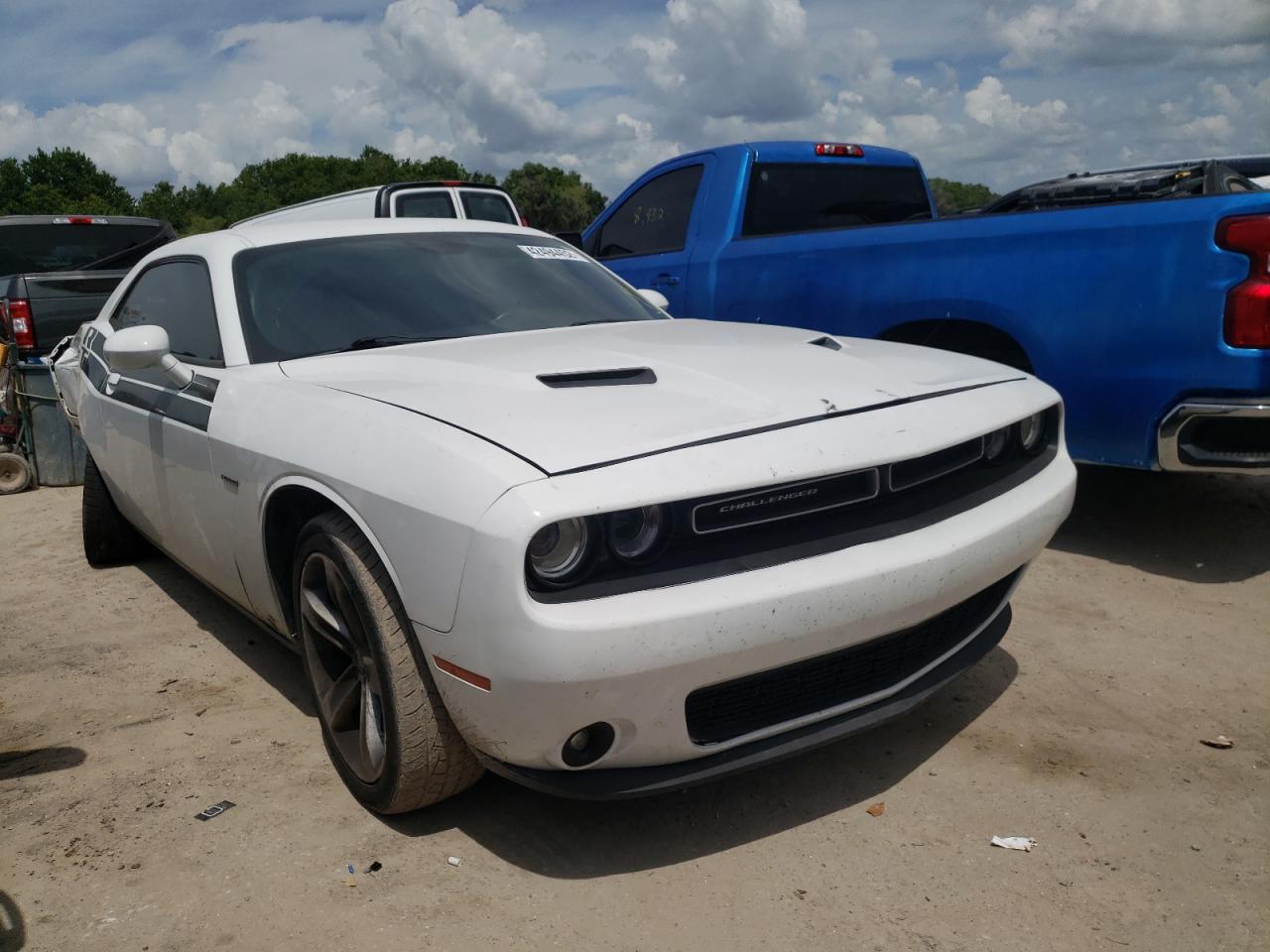 DODGE CHALLENGER 2017 with VIN 2C3CDZBT1HH568699 - Photo from auction