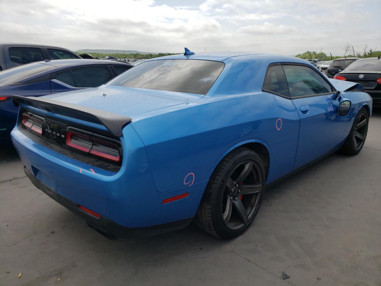 Photo 4 from auction – 2019 DODGE CHALLENGER with VIN 2C3CDZL95KH603755