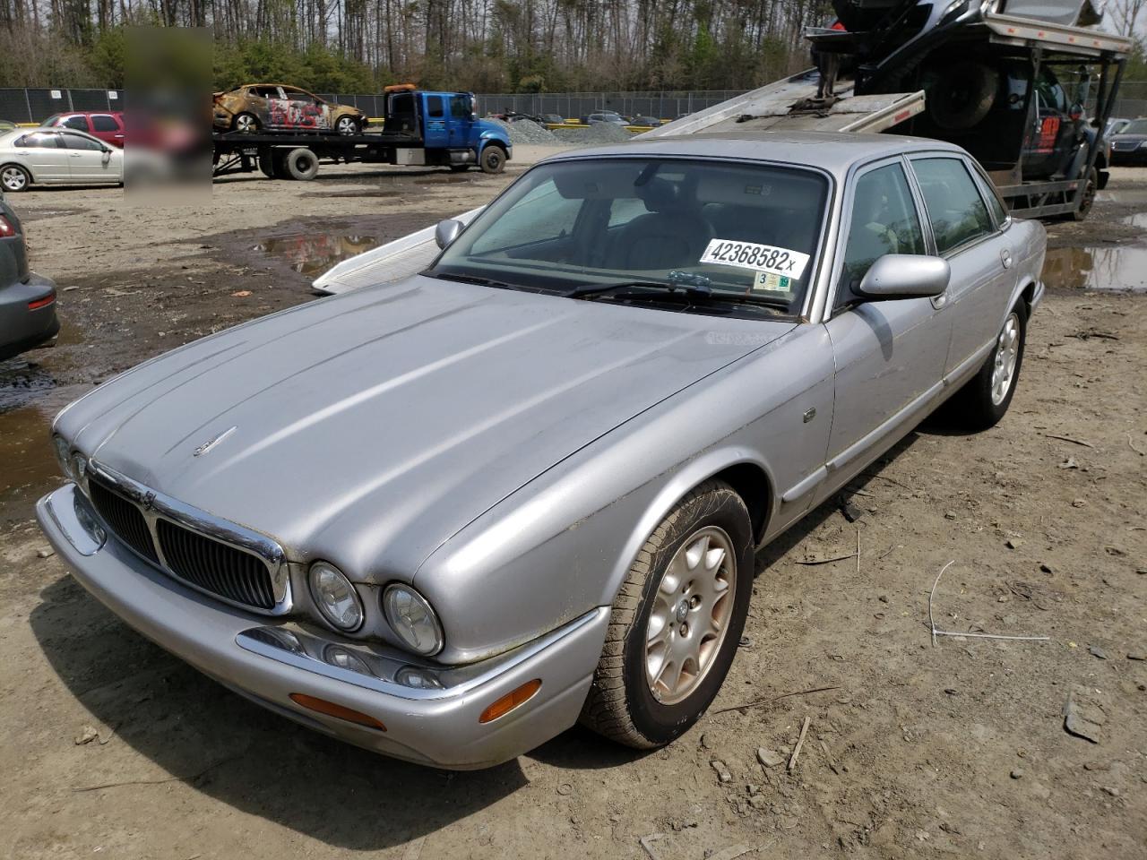 Photo 2 from auction – 2001 JAGUAR XJ8 with VIN SAJDA14C41LF26337