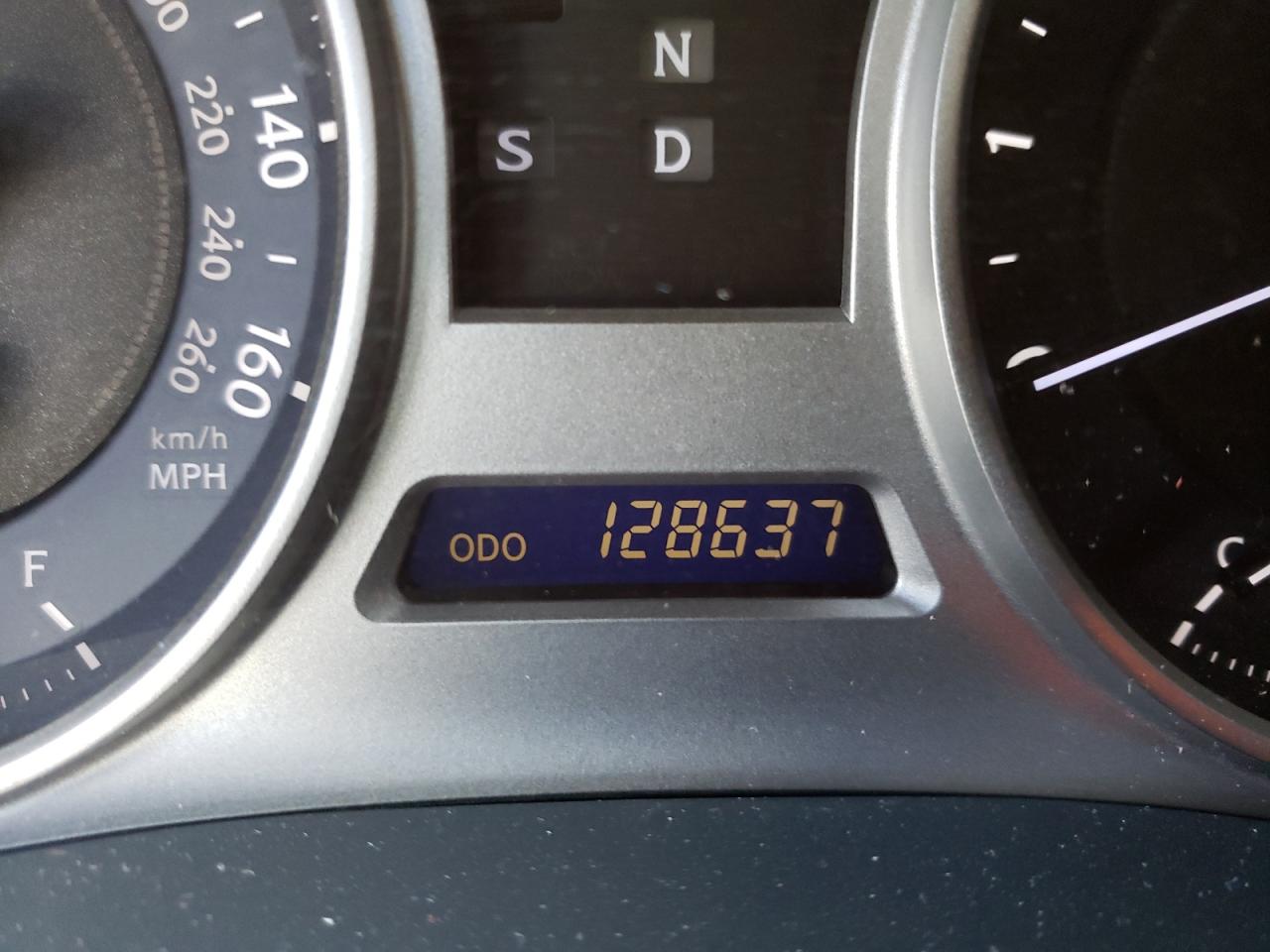 Photo 8 from auction – 2006 LEXUS IS 250 with VIN JTHCK262362005040