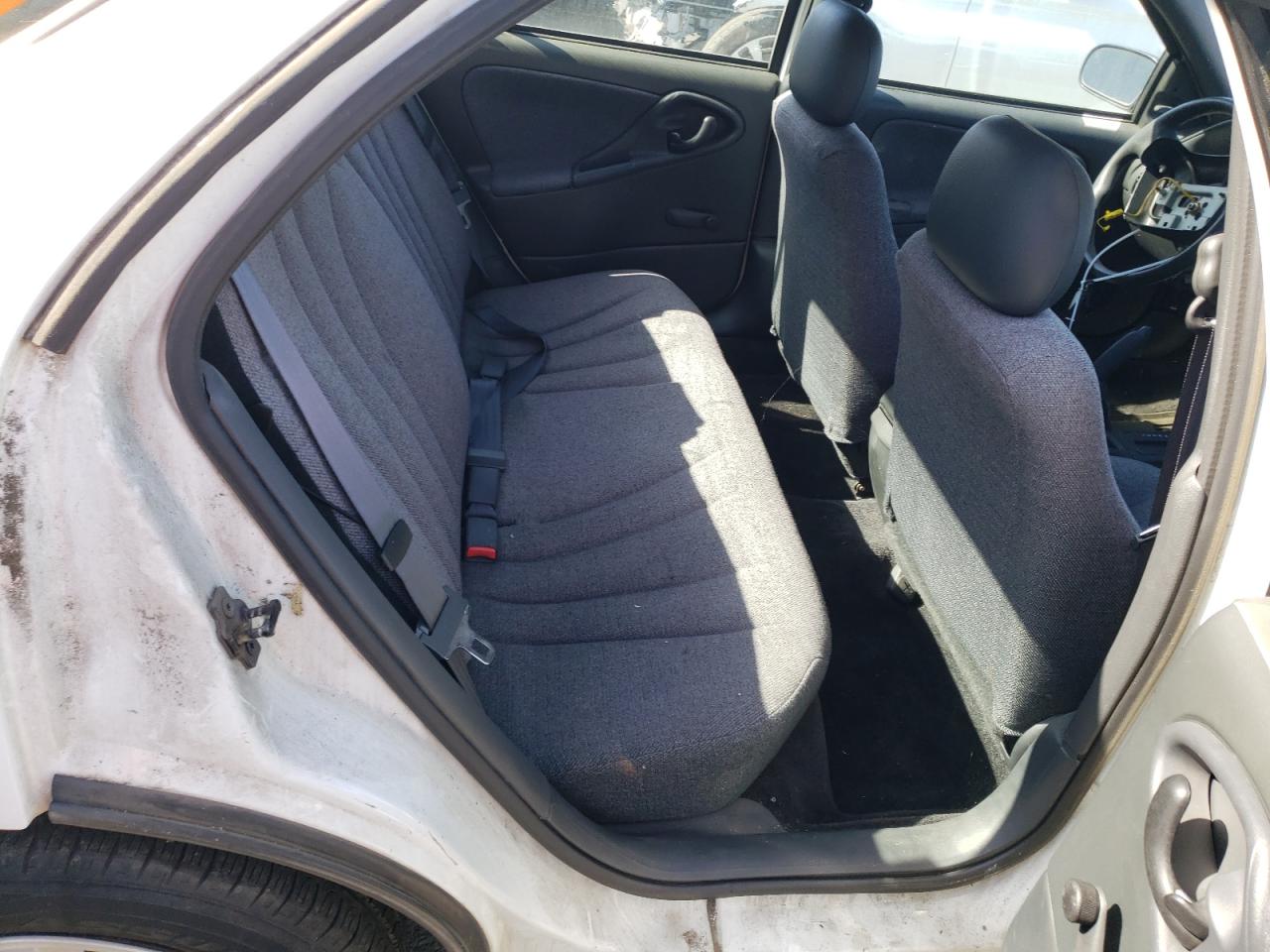 Photo 6 from auction – 2000 CHEVROLET CAVALIER with VIN 1G1JC5241Y7156262