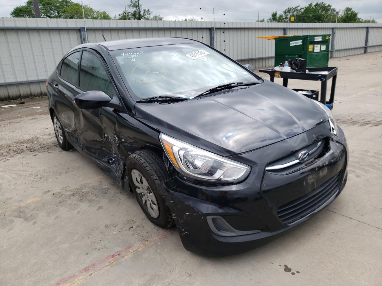 HYUNDAI ACCENT SE 2016 with VIN KMHCT4AE1GU956897 - Photo from auction