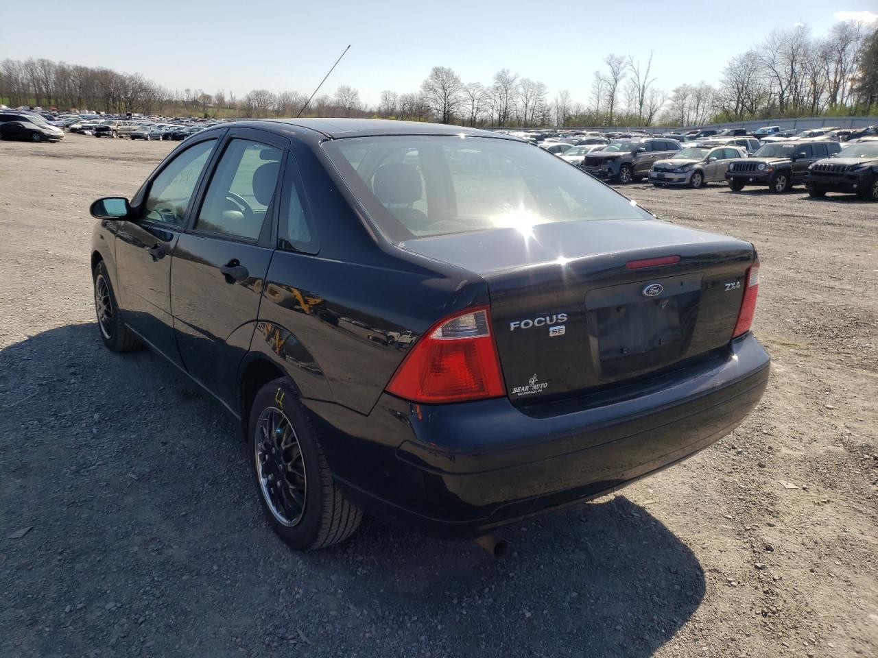 Photo 3 from auction – 2006 FORD FOCUS ZX4 with VIN 1FAFP34N06W109700