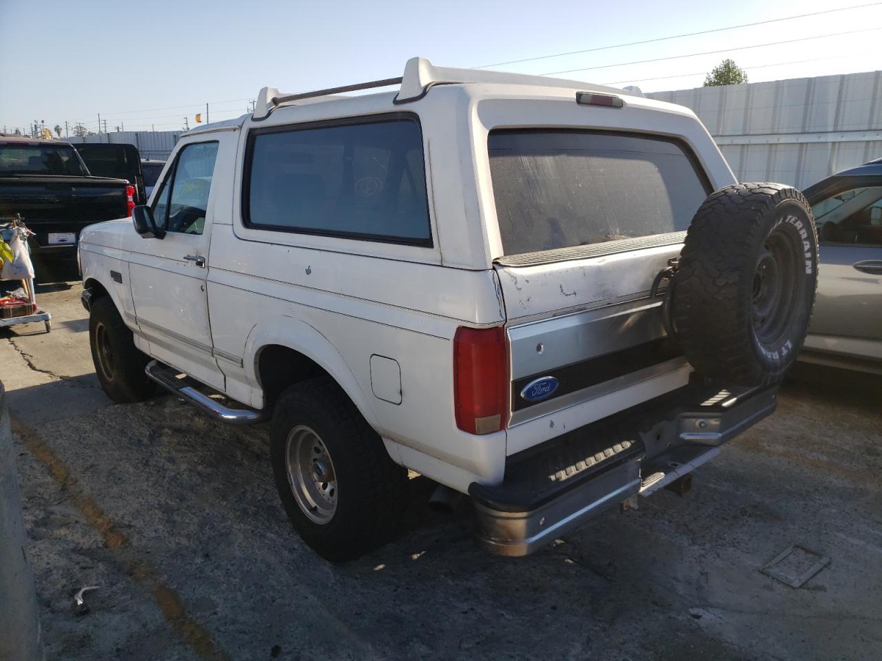 Photo 3 from auction – 1994 FORD BRONCO U10 with VIN 1FMEU15H7RLA45409