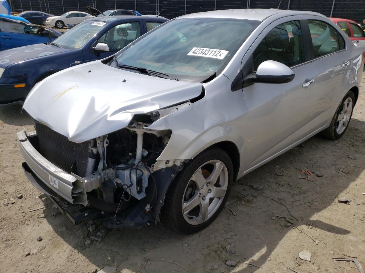 Photo 2 from auction – 2015 CHEVROLET SONIC LTZ with VIN 1G1JE5SB4F4128804
