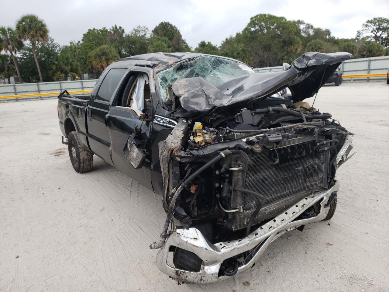 FORD F250 SUPER 2012 with VIN 1FT7W2BTXCEA01678 - Photo from auction