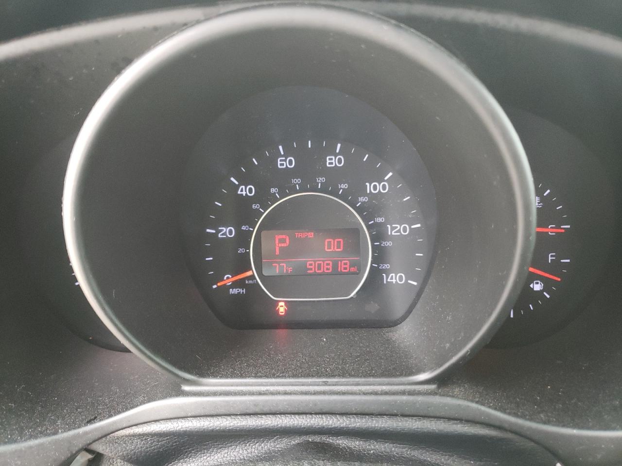 Photo 8 from auction – 2015 KIA SOUL + with VIN KNDJP3A57F7788111