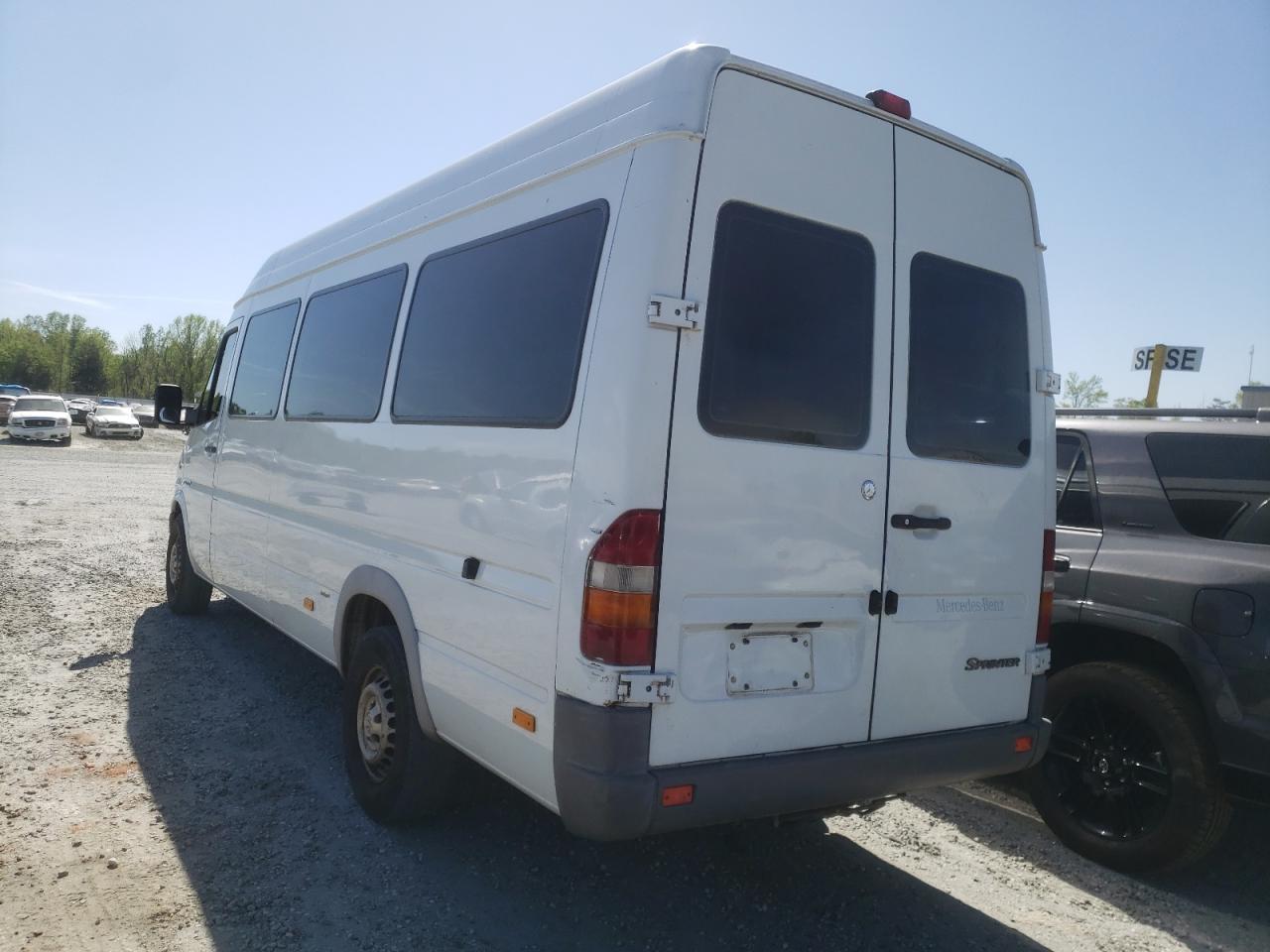 Photo 3 from auction – 2005 DODGE SPRINTER 2 with VIN WD8PD744455824705