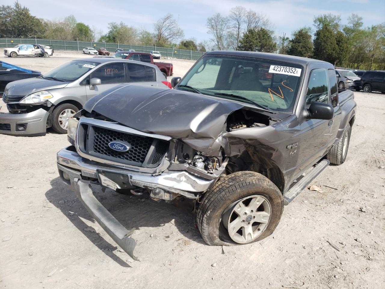Photo 2 from auction – 2004 FORD RANGER SUP with VIN 1FTZR45E74PB40293