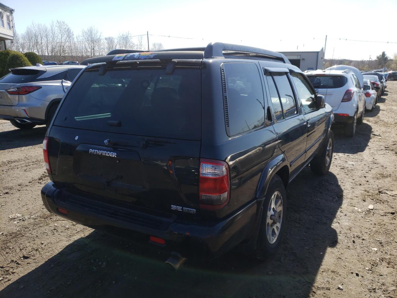 Photo 4 from auction – 2001 NISSAN PATHFINDER with VIN JN8DR09YX1W598438