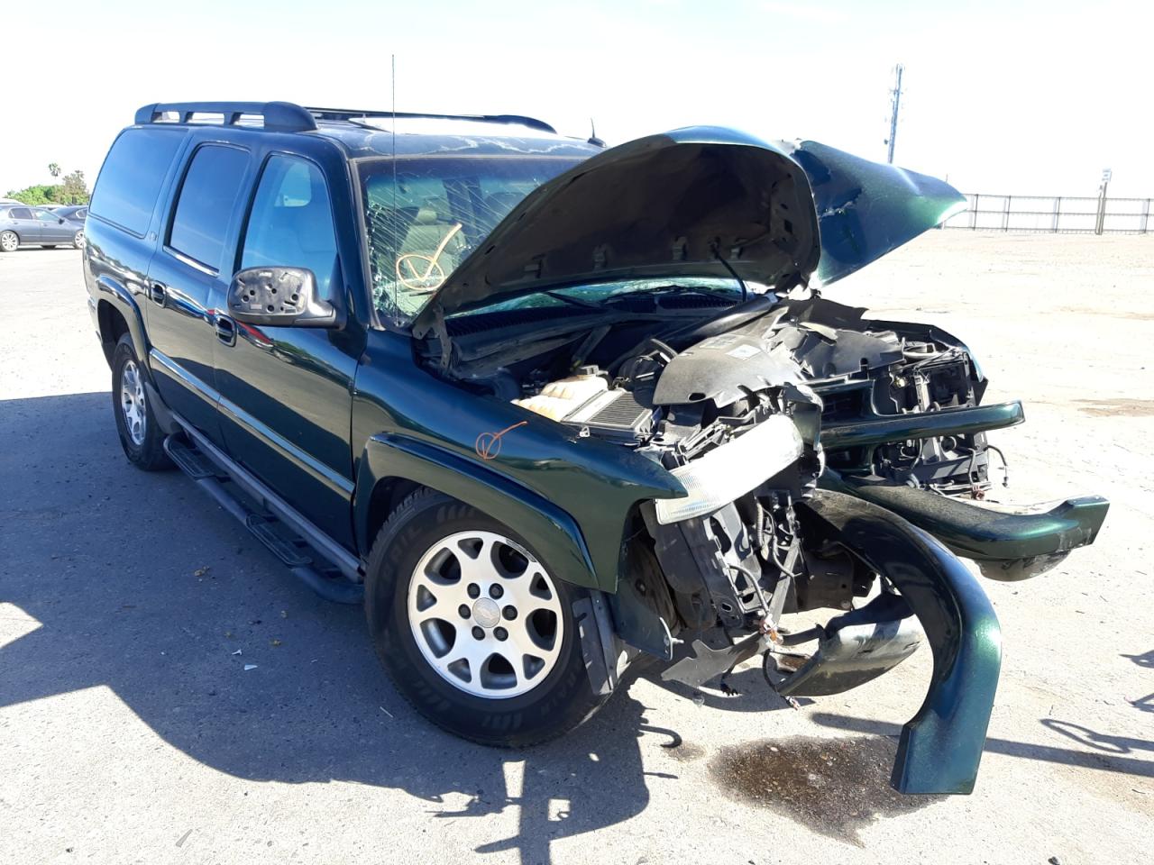 Photo 1 from auction – 2002 CHEVROLET SUBURBAN K with VIN 3GNFK16T42G322934