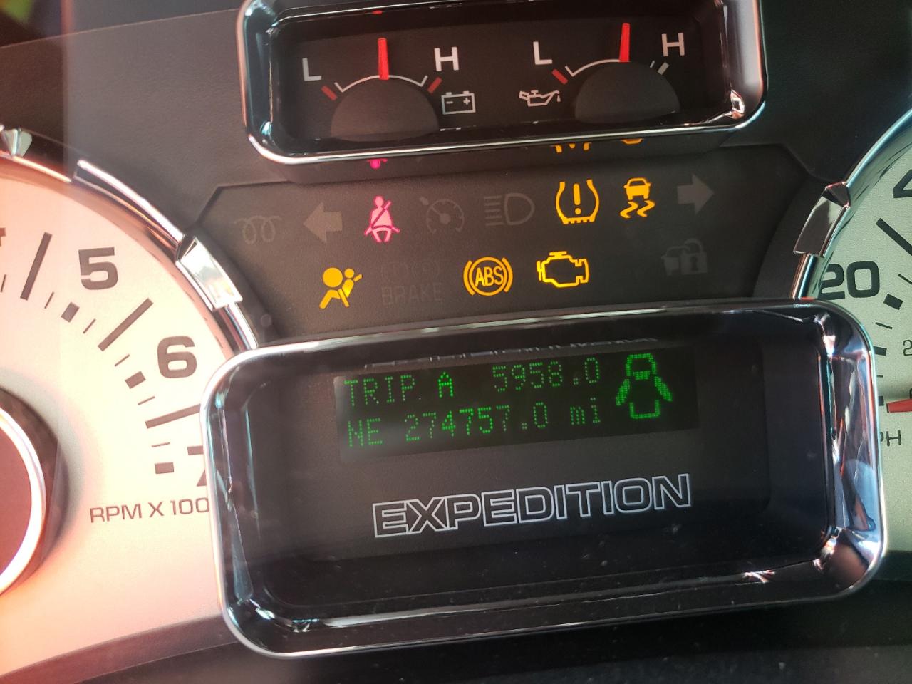 Photo 8 from auction – 2009 FORD EXPEDITION with VIN 1FMFK18579EA78510
