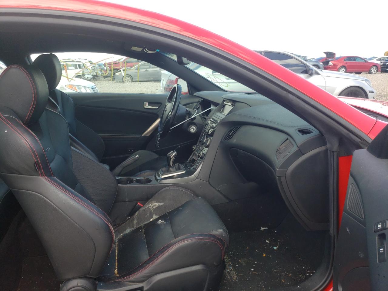 Photo 5 from auction – 2014 HYUNDAI GENESIS CO with VIN KMHHT6KD5EU119736