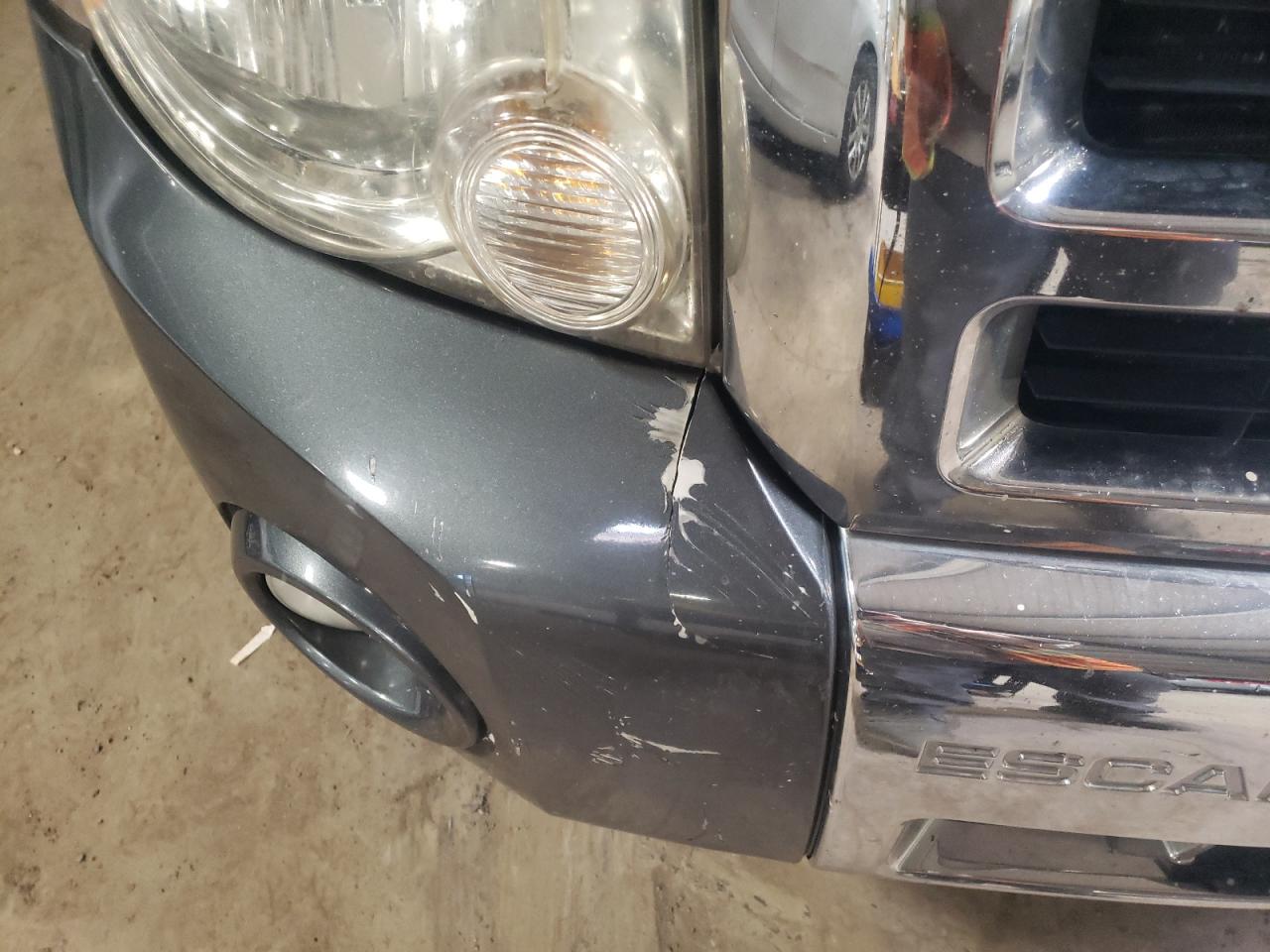 صورة رقم 10 من المزاد - 2009 FORD ESCAPE LIM مع VIN 1FMCU04769KD16279