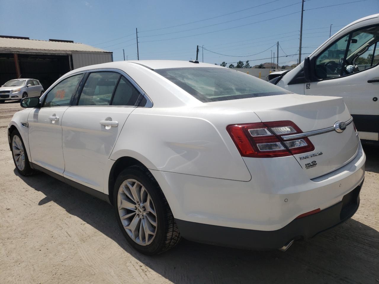 Photo 3 from auction – 2013 FORD TAURUS LIM with VIN 1FAHP2F89DG110801