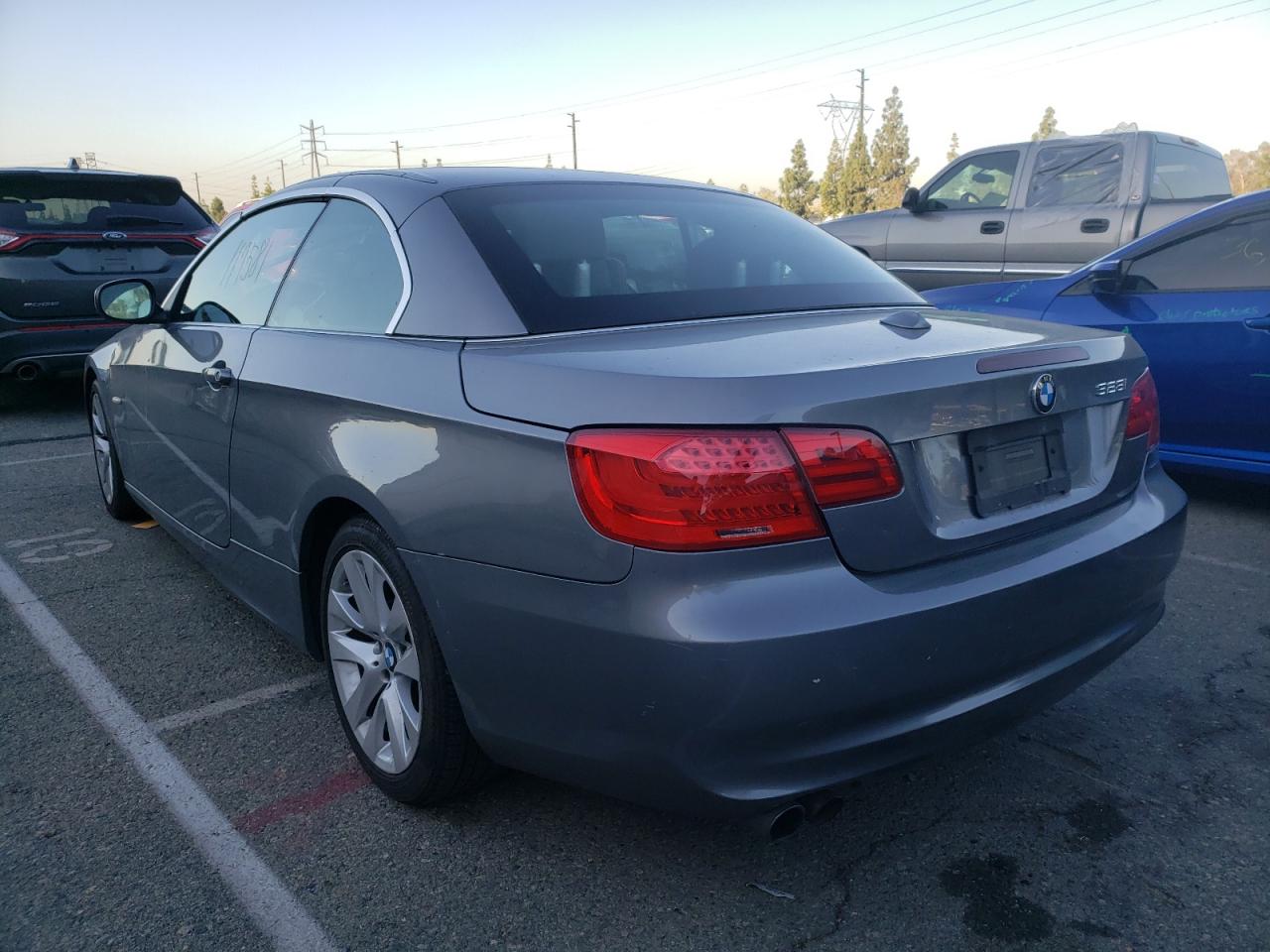 Photo 3 from auction – 2011 BMW 328 I SULE with VIN WBADW7C50BE545201