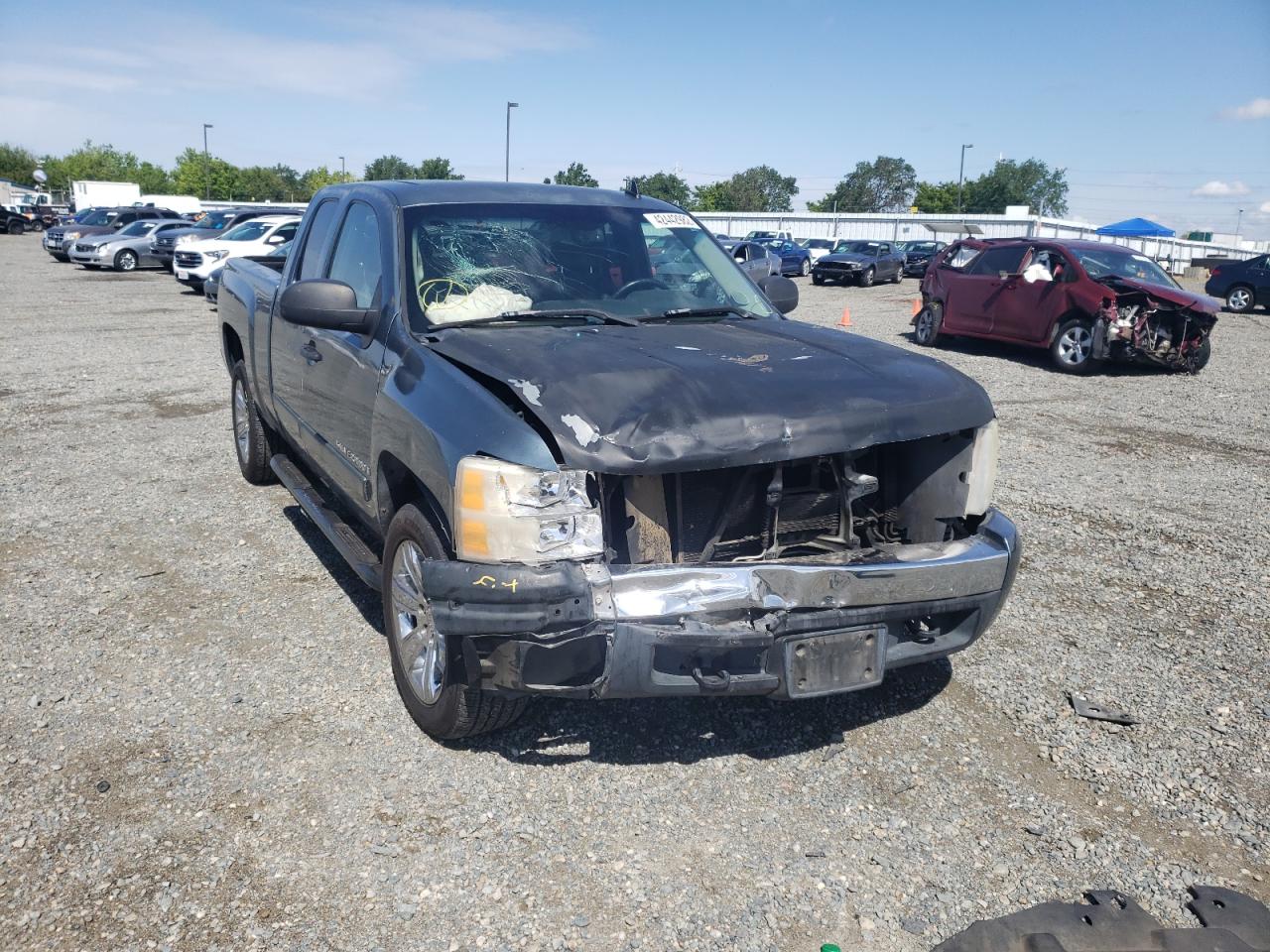 CHEVROLET SILVERADO 2007 with VIN 1GCEC19C67Z501707 - Photo from auction