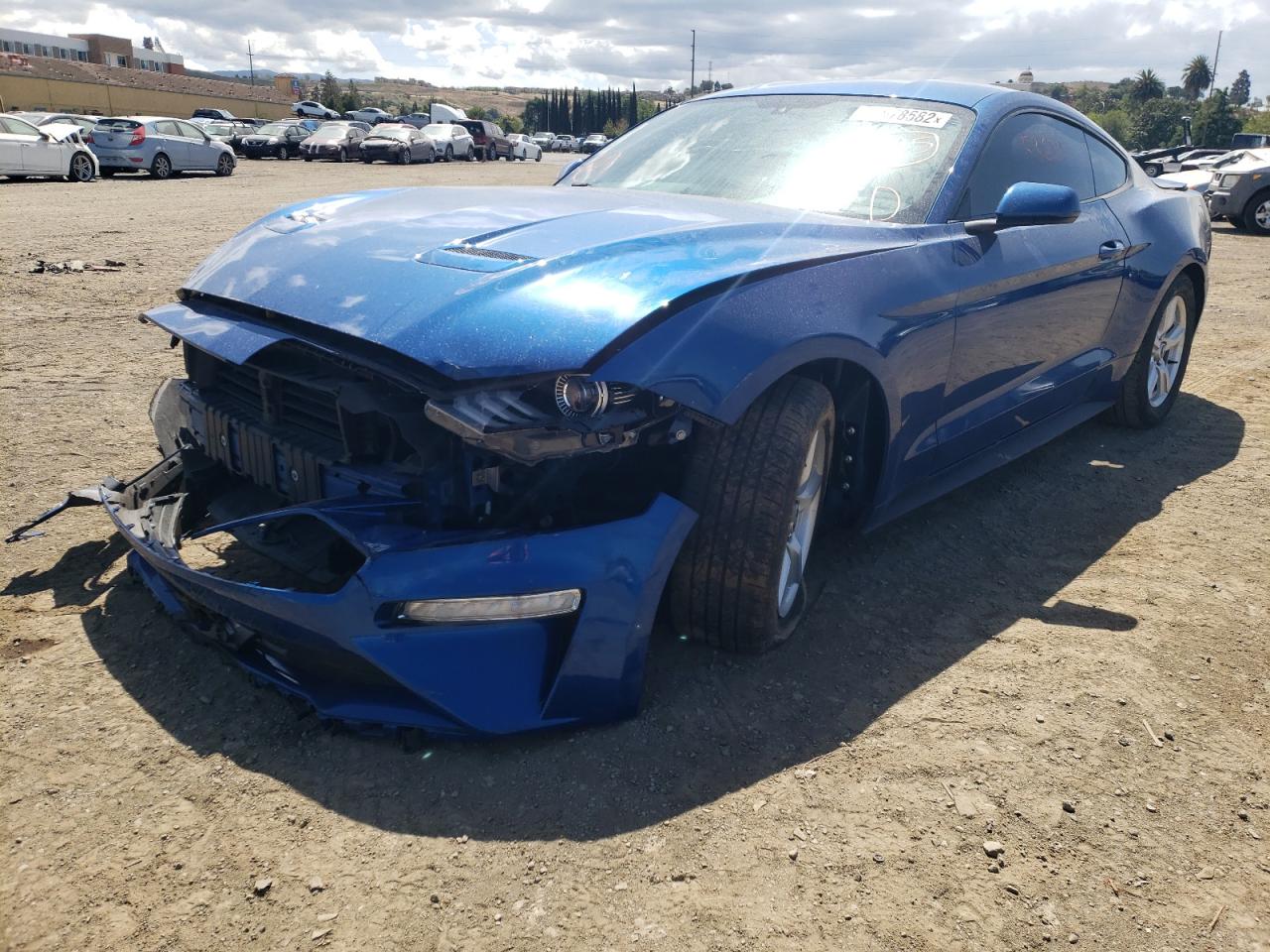 Photo 2 from auction – 2018 FORD MUSTANG with VIN 1FA6P8TH1J5109194