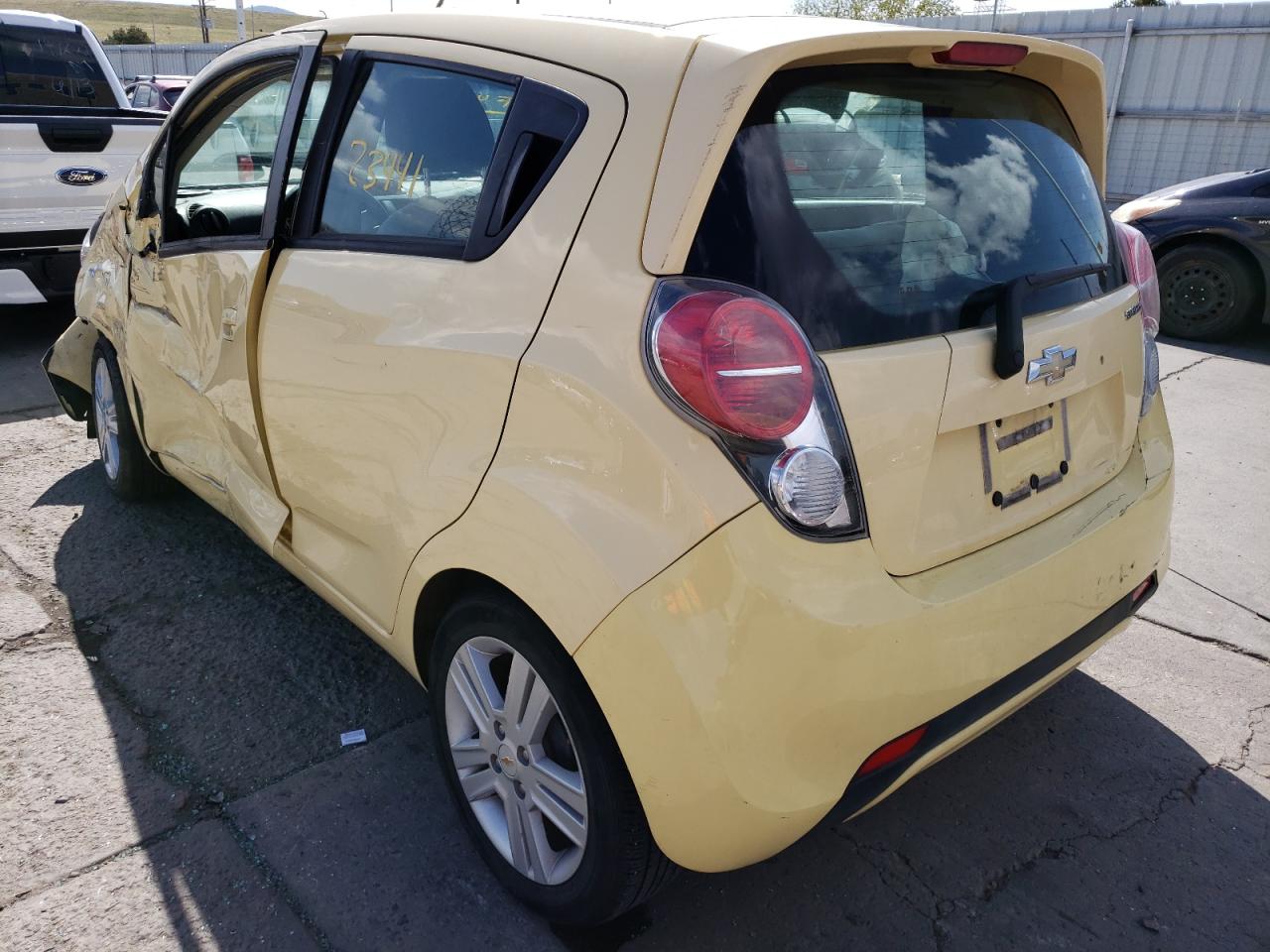 Photo 3 from auction – 2013 CHEVROLET SPARK 1LT with VIN KL8CD6S98DC540872