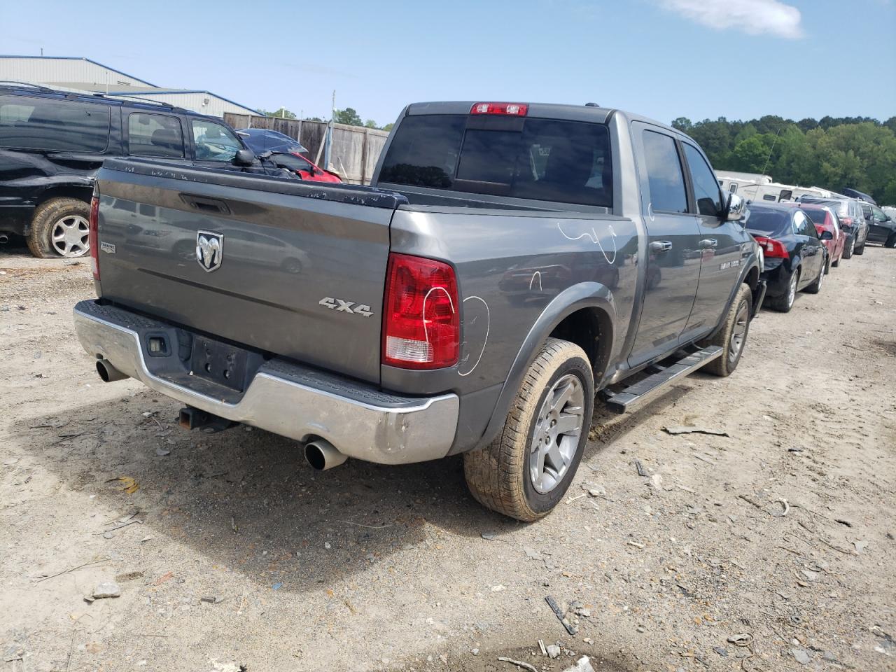 Photo 4 from auction – 2012 DODGE RAM 1500 L with VIN 1C6RD7NT0CS109923