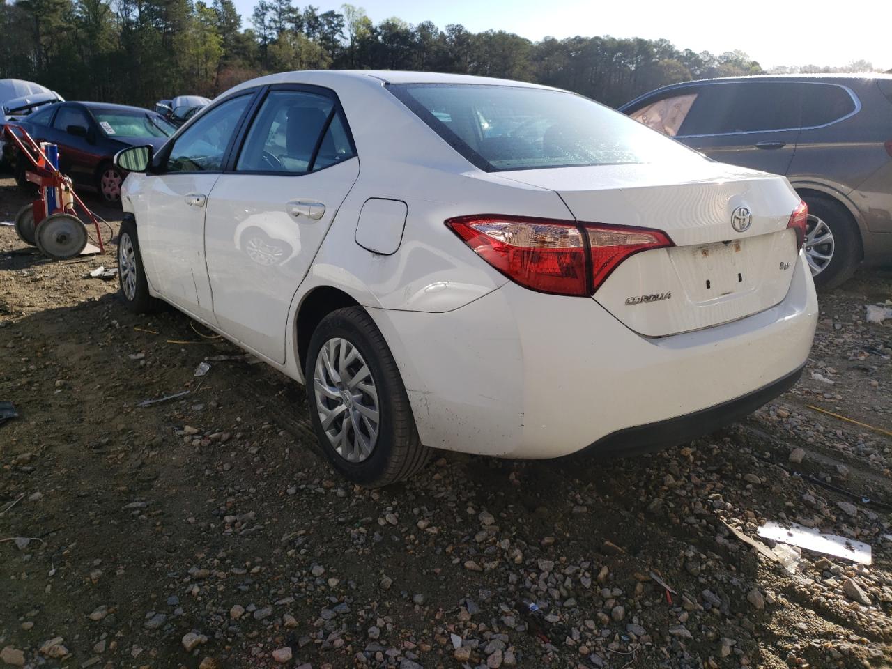Photo 3 from auction – 2017 TOYOTA COROLLA L with VIN 2T1BURHE7HC817744