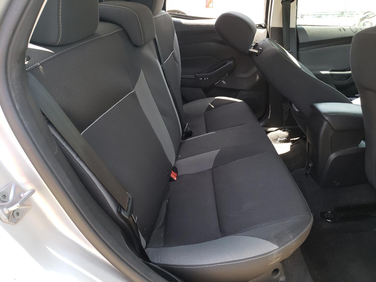Photo 6 from auction – 2014 FORD FOCUS SE with VIN 1FADP3F22EL124435
