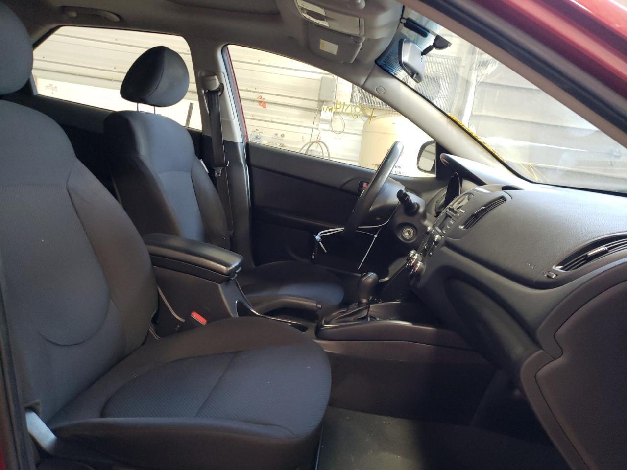Photo 5 from auction – 2012 KIA FORTE EX with VIN KNAFU5A24C5488837