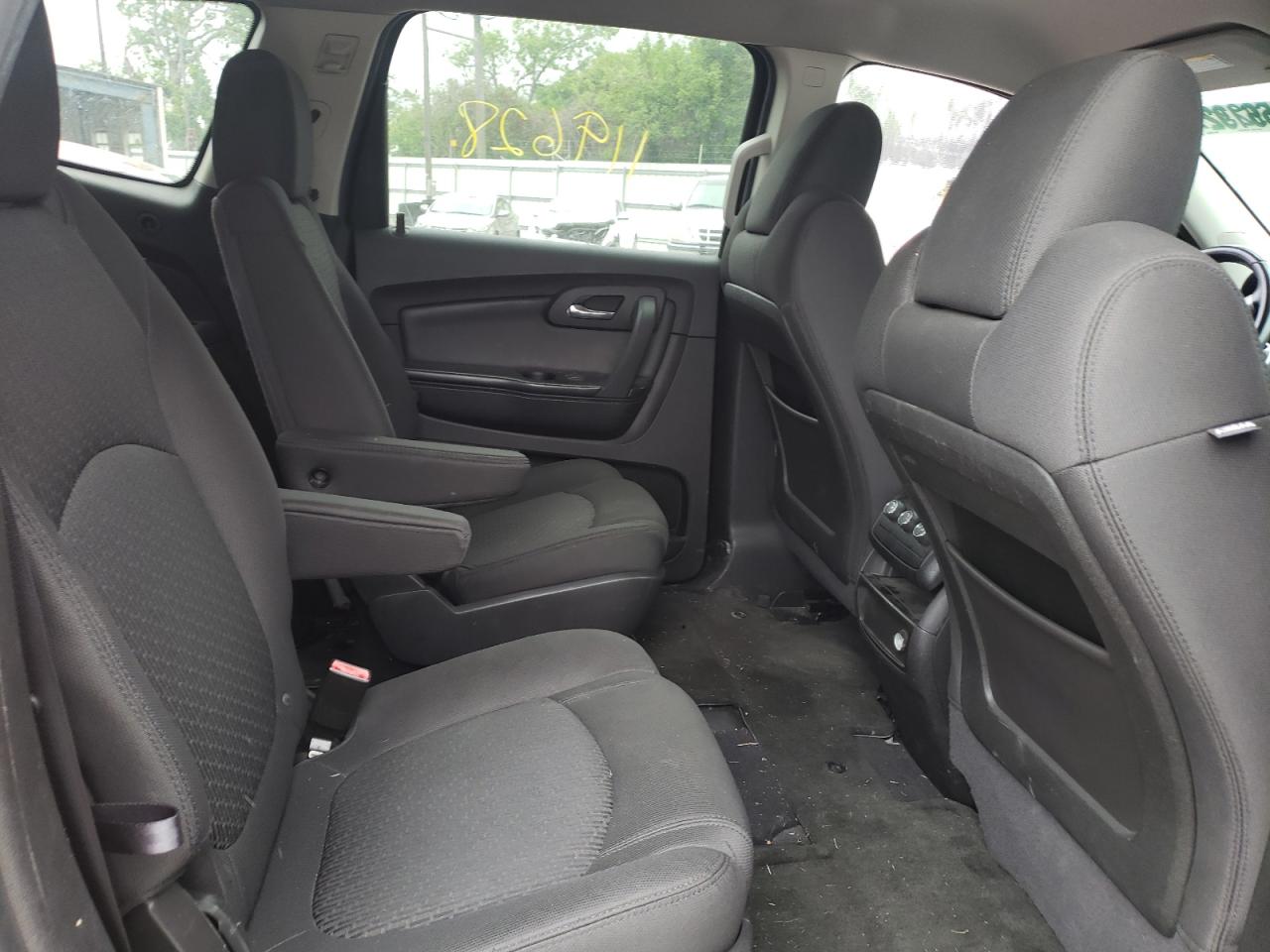 Photo 6 from auction – 2012 CHEVROLET TRAVERSE L with VIN 1GNKRGED1CJ323238