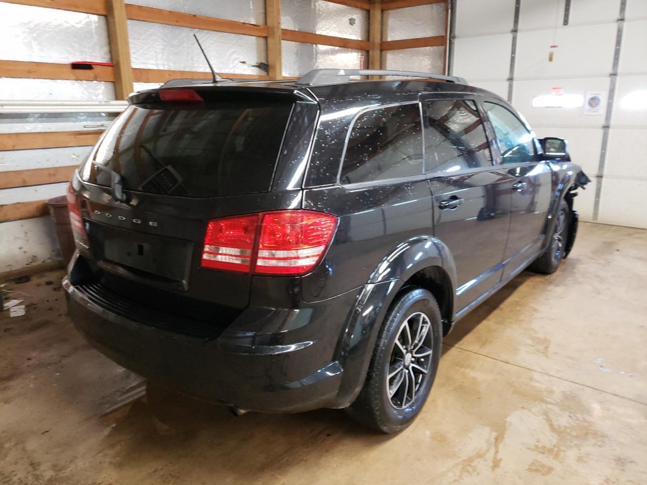 Photo 4 from auction – 2017 DODGE JOURNEY SE with VIN 3C4PDCAB7HT576803