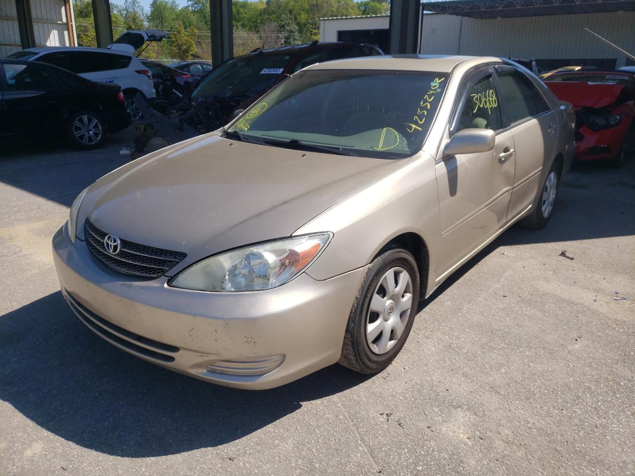 Photo 2 from auction – 2002 TOYOTA CAMRY LE with VIN 4T1BE32K92U594153