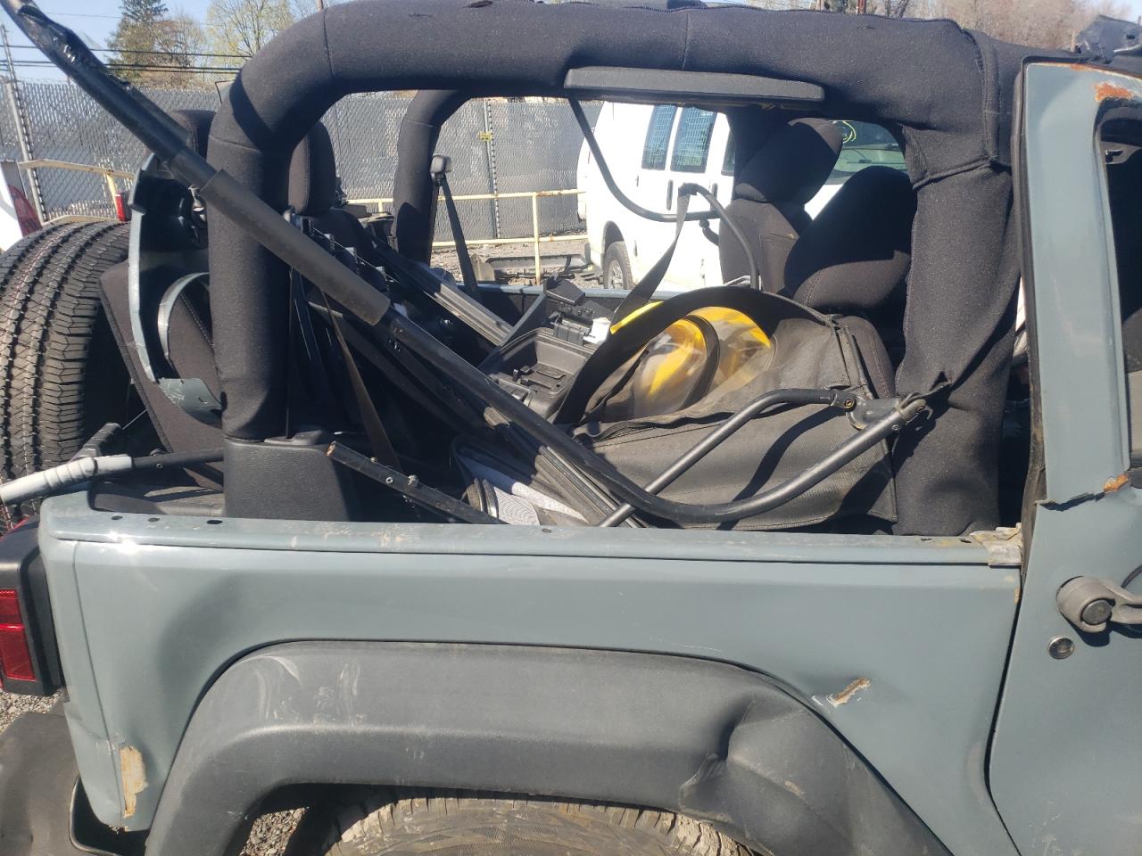 Photo 6 from auction – 2015 JEEP WRANGLER S with VIN 1C4AJWAG8FL538176