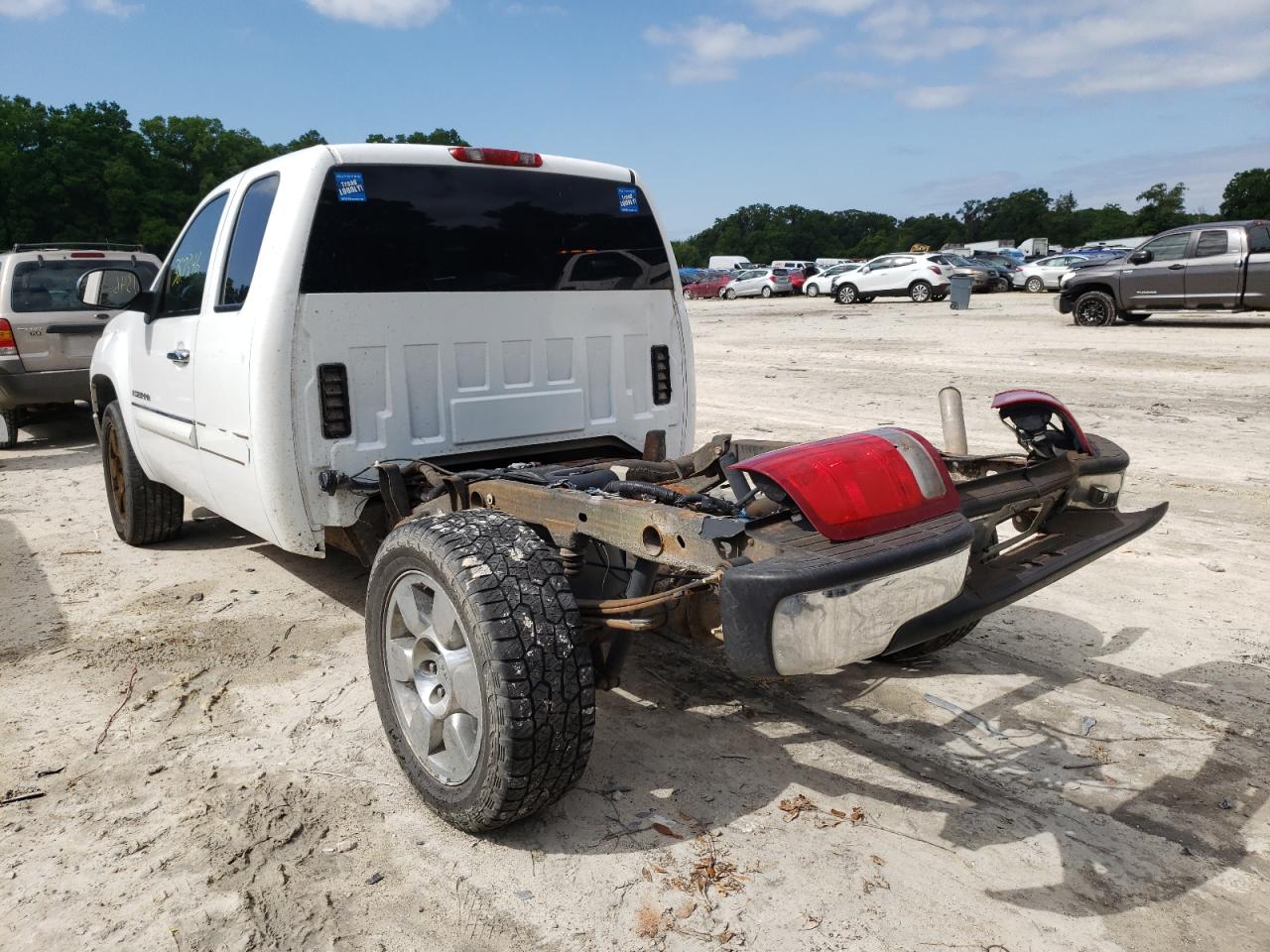 Photo 3 from auction – 2009 GMC SIERRA C15 with VIN 2GTEC290X91133829