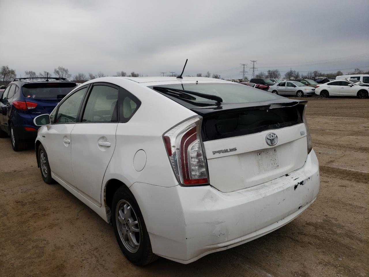 Photo 3 from auction – 2013 TOYOTA PRIUS with VIN JTDKN3DU6D1640349