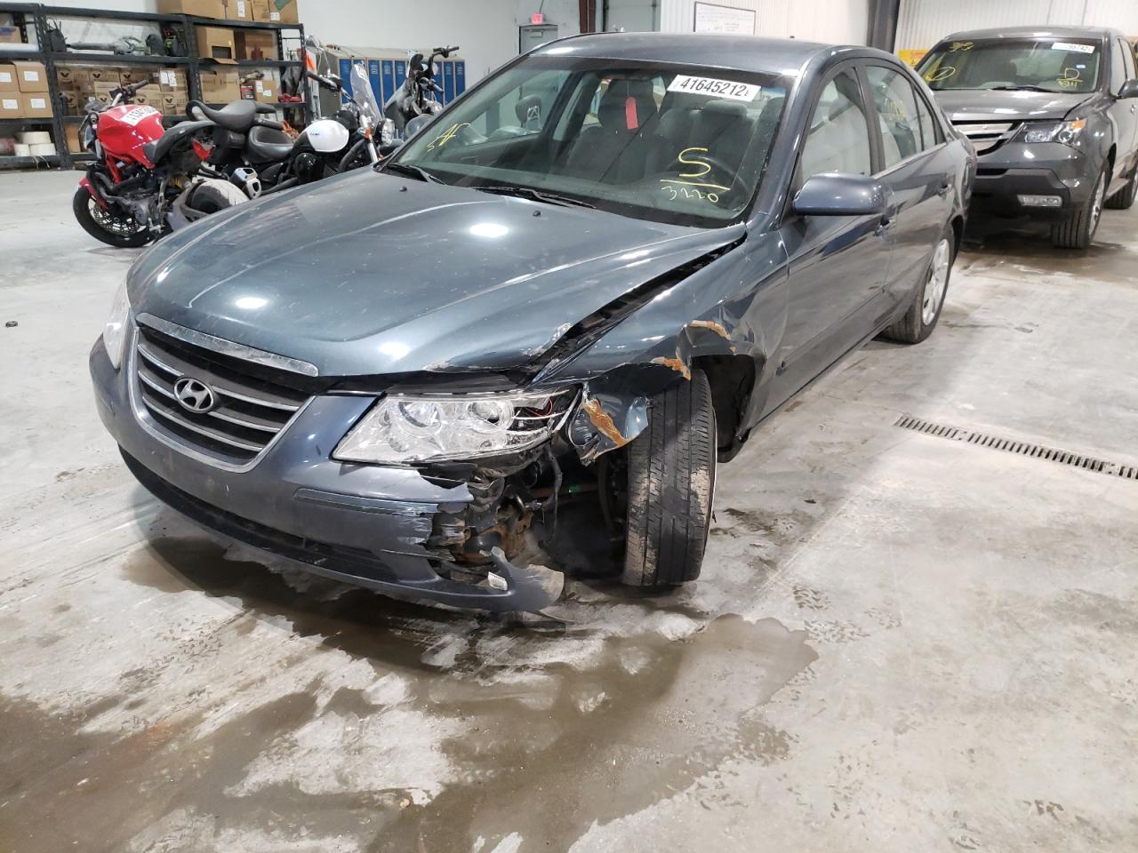 Photo 2 from auction – 2010 HYUNDAI SONATA GLS with VIN 5NPET4AC7AH613220