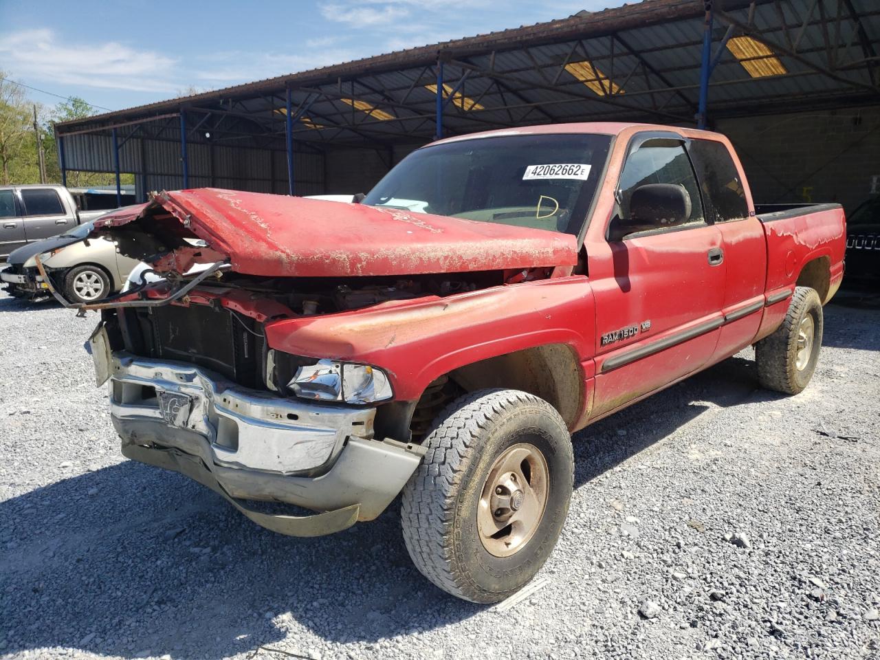 Photo 2 from auction – 1998 DODGE RAM 1500 with VIN 3B7HF12ZXWM280406
