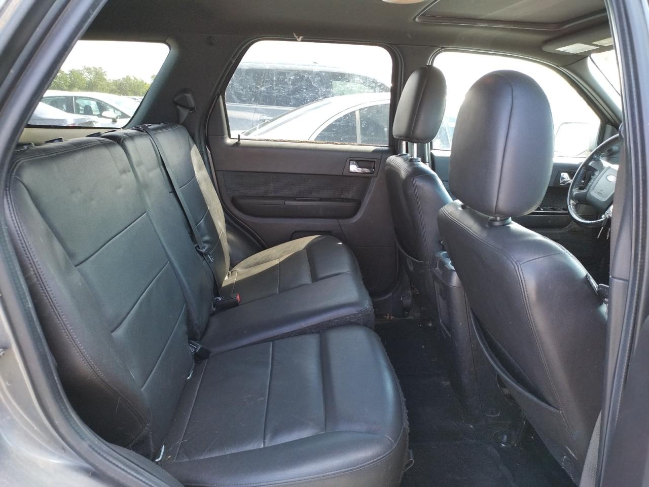 Photo 6 from auction – 2011 FORD ESCAPE LIM with VIN 1FMCU0E7XBKC54518