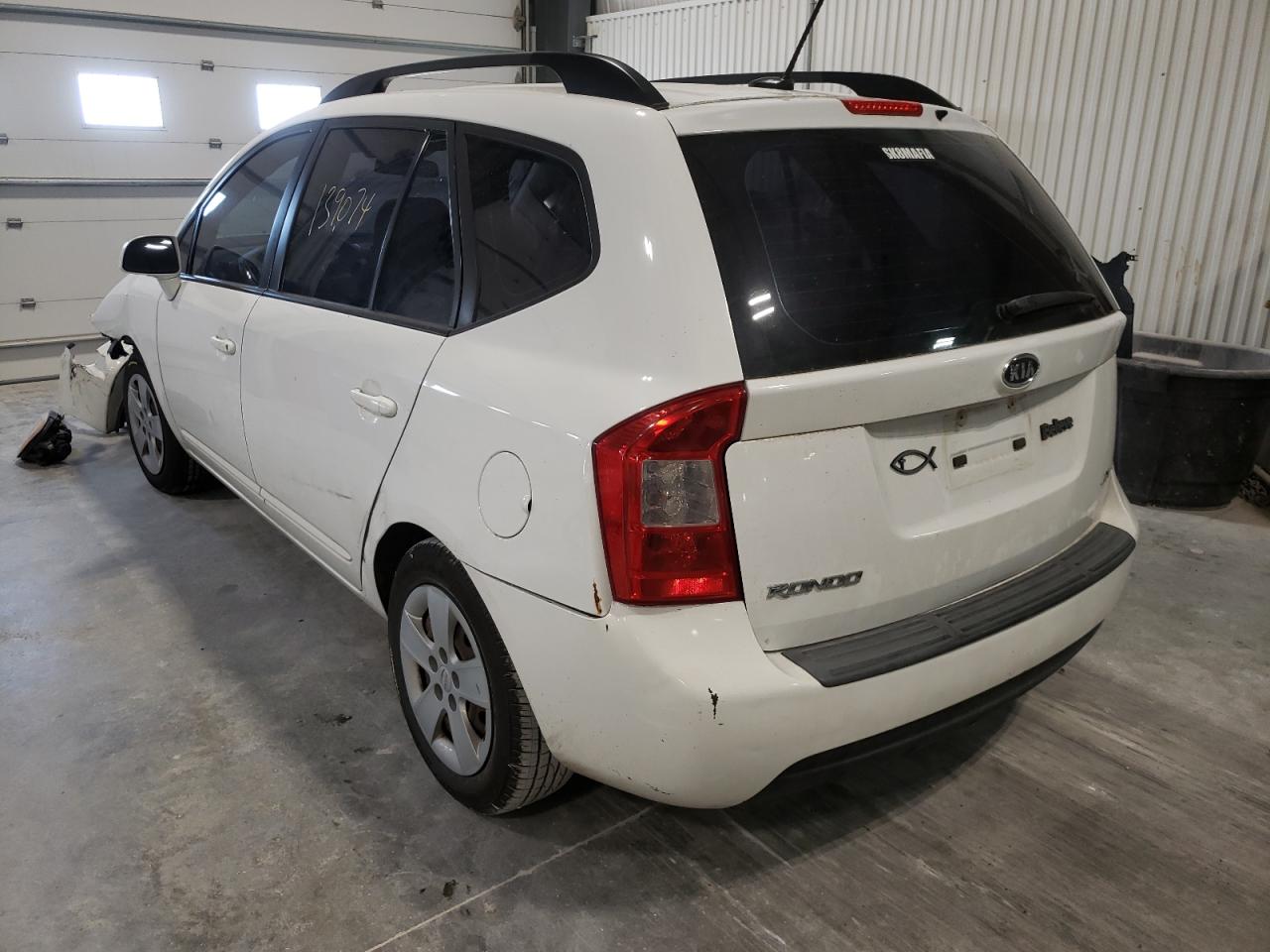 Photo 3 from auction – 2009 KIA RONDO BASE with VIN KNAFG528397273067
