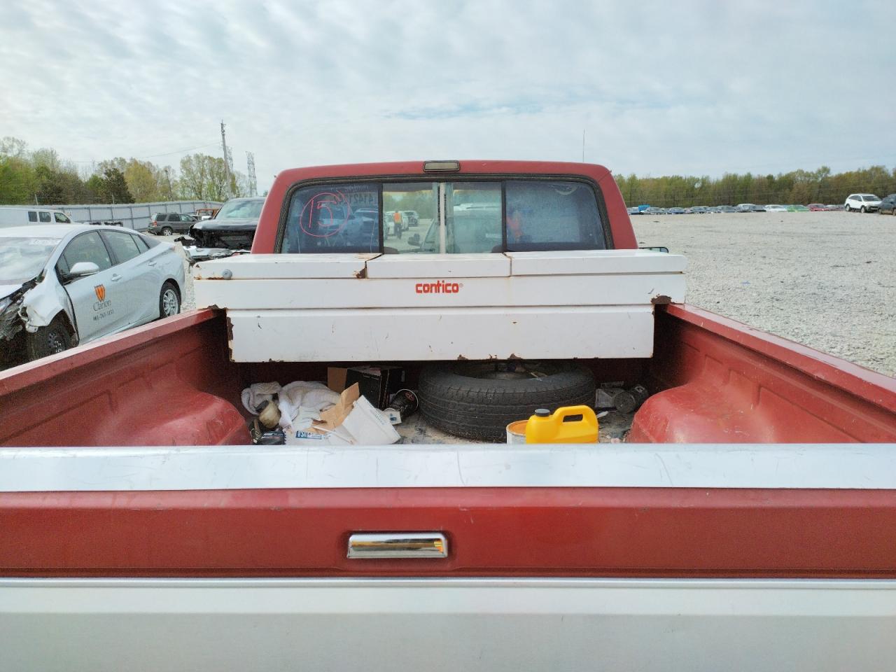 Photo 6 from auction – 1990 FORD F150 with VIN 1FTDF15N8LLA41733